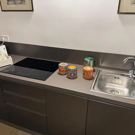 Апарт-отель 175 4*