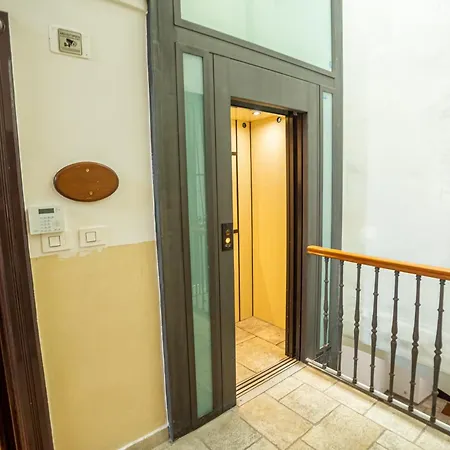 175 Апарт-отель Бари