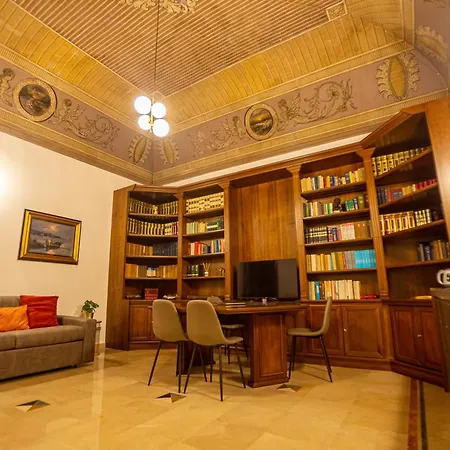 Апарт-отель 175 4*